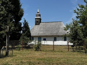 Biserica de lemn din Crivobara 3